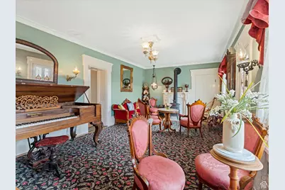 252 N 400 E, Centerville, UT 84014 - Photo 8