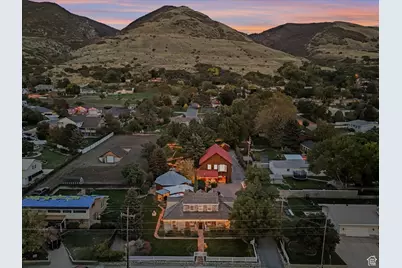 252 N 400 E, Centerville, UT 84014 - Photo 2