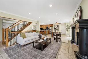 8504 S Kings Hill Dr, Cottonwood Heights, UT 84121 - Photo 12