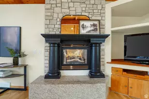 8504 S Kings Hill Dr, Cottonwood Heights, UT 84121 - Photo 28