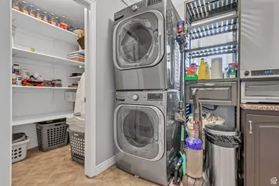 195 S Oak Dr, Woodland Hills, UT 84653 - Photo 24