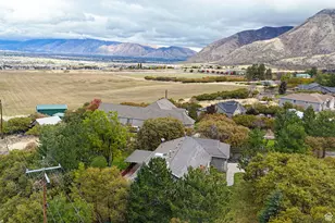 195 S Oak Dr, Woodland Hills, UT 84653 - Photo 2