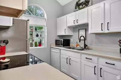 345 N 2450 E #120, Saint George, UT 84790 - Photo 12