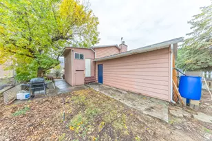 1447 E 2700 N, Layton, UT 84040 - Photo 32