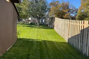 3075 W Don Francisco Dr S, Taylorsville, UT 84129 - Photo 6