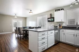 6761 S High Bluff Dr W, West Jordan, UT 84084 - Photo 4