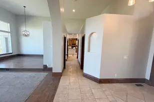 162 E Sandpiper Ln S, Saratoga Springs, UT 84045 - Photo 8