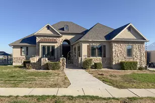 162 E Sandpiper Ln S, Saratoga Springs, UT 84045 - Photo 1