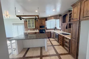 162 E Sandpiper Ln S, Saratoga Springs, UT 84045 - Photo 10