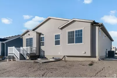 1832 E Kern Mtn, Eagle Mountain, UT 84005 - Photo 2