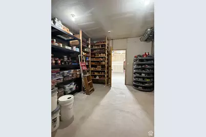 2745 N 2500 W, Maeser, UT 84078 - Photo 36