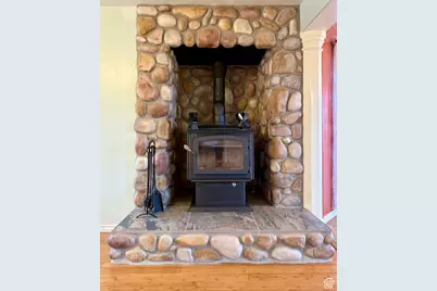 2745 N 2500 W, Maeser, UT 84078 - Photo 12