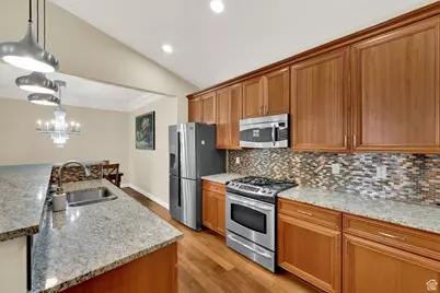 4523 W South Jordan Pkwy, South Jordan, UT 84009 - Photo 20