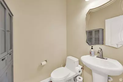 4523 W South Jordan Pkwy, South Jordan, UT 84009 - Photo 30