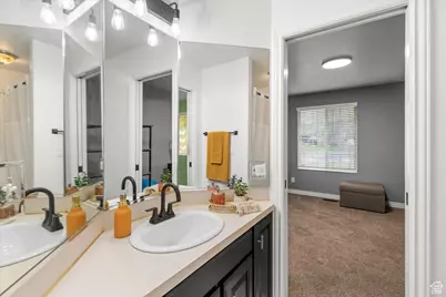 1479 N 1320 W, Clinton, UT 84015 - Photo 12