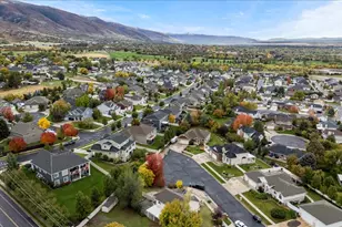 1975 E 1425 N, Layton, UT 84040 - Photo 44