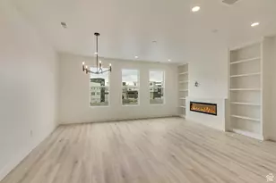 10993 S Freestone Dr W, South Jordan, UT 84009 - Photo 10