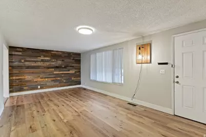 1740 N Gregory Dr, Layton, UT 84041 - Photo 4