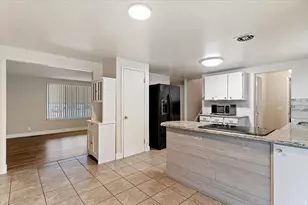 1740 N Gregory Dr, Layton, UT 84041 - Photo 12