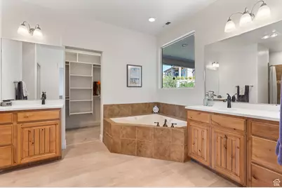 993 N Las Entradas Dr, Washington, UT 84780 - Photo 26