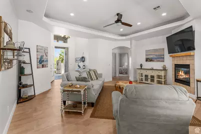 993 N Las Entradas Dr, Washington, UT 84780 - Photo 10