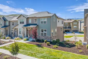 1053 W Wasatch Spring Rd, Hideout, UT 84036 - Photo 2