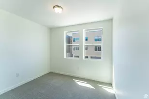 8362 S Iris Lumi Ln W, Midvale, UT 84047 - Photo 10