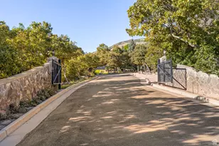 5210 Skyline Parkway, Ogden, UT 84403 - Photo 52