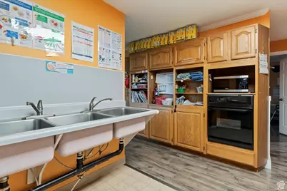 11930 S Redwood Rd, Riverton, UT 84065 - Photo 14