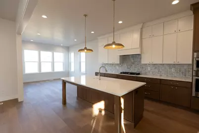 823 S Ensign Dr, Saratoga Springs, UT 84045 - Photo 18