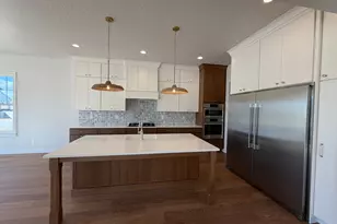 823 S Ensign Dr, Saratoga Springs, UT 84045 - Photo 14