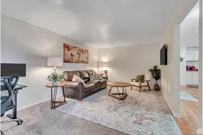 333 E 4500 S #9, Salt Lake City, UT 84107 - Photo 2