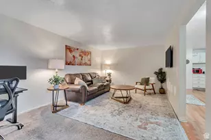 333 E 4500 S, Salt Lake City, UT 84107 - Photo 2