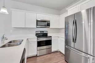 1923 N 3410 W, Lehi, UT 84043 - Photo 4