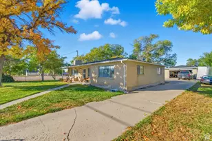 564 S Main St, Gunnison, UT 84634 - Photo 1