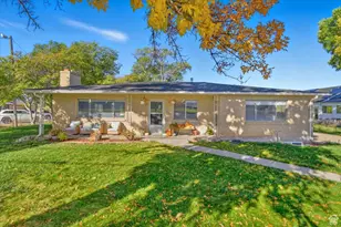 564 S Main St, Gunnison, UT 84634 - Photo 2