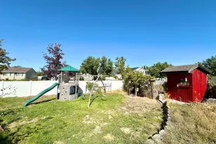 1046 N Cedarwood Blvd N, Tooele, UT 84074 - Photo 20