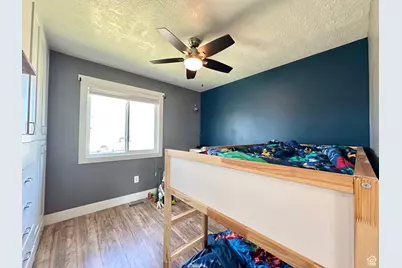 1046 N Cedarwood Blvd N, Tooele, UT 84074 - Photo 10