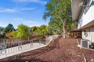 3404 E Enchanted Hills Dr S, Cottonwood Heights, UT 84121 - Photo 14