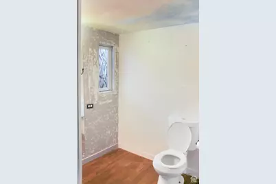 260 E 1100 N, North Salt Lake, UT 84054 - Photo 12