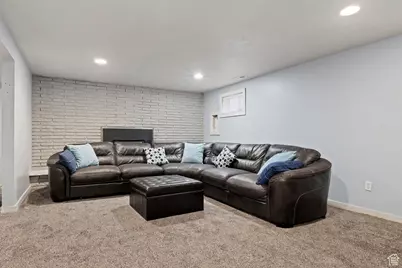 698 N Brook Ave E, Tooele, UT 84074 - Photo 16