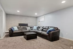 698 N Brook Ave E, Tooele, UT 84074 - Photo 16