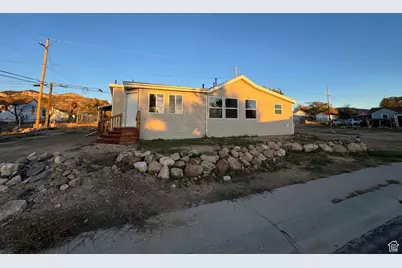 121 2nd W, East Carbon, UT 84520 - Photo 38
