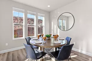 2343 E Escondido Dr, Washington, UT 84780 - Photo 10