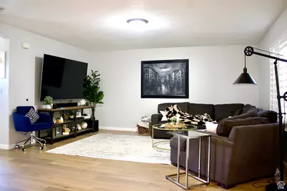 10412 N Bayhill Dr N, Cedar Hills, UT 84062 - Photo 4