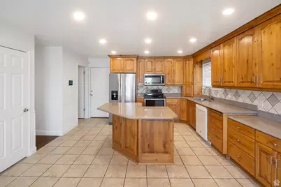 2636 W Jody St, West Jordan, UT 84088 - Photo 16