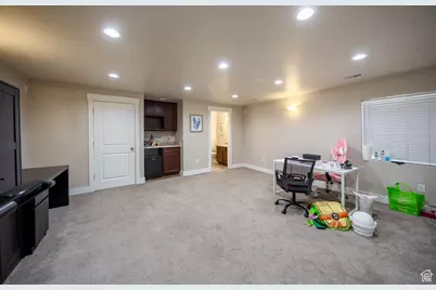 757 W Gallant Dr, Bluffdale, UT 84065 - Photo 14