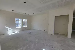 735 S Harrison Dr, Springville, UT 84663 - Photo 8