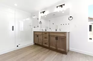731 S Harrison Dr, Springville, UT 84663 - Photo 20