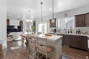 4694 E Lk Cor Dr, Eagle Mountain, UT 84005 - Photo 12